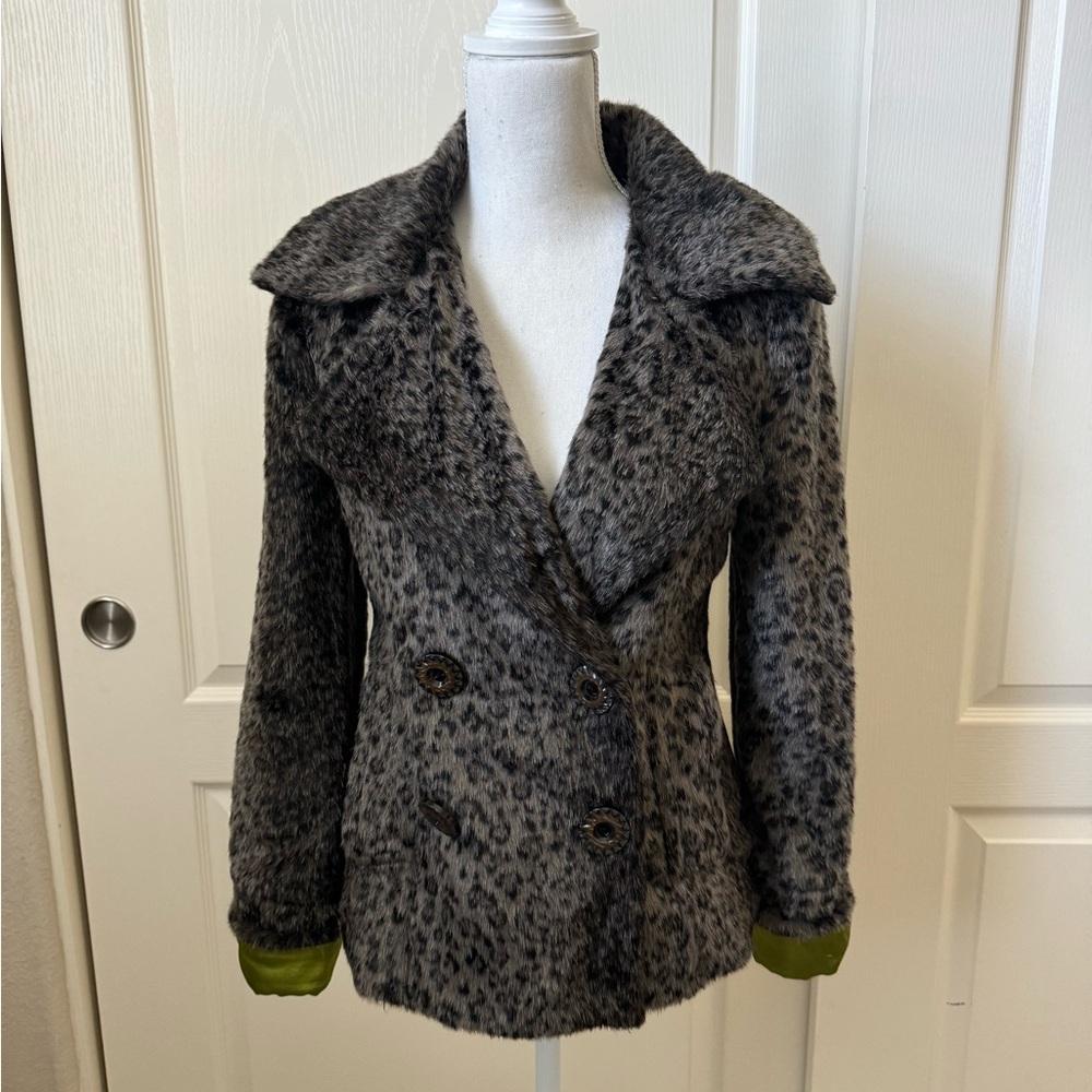 BKE Gray and Green Teddy Jacket with Wide Collar